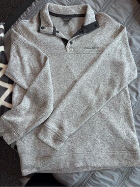 Eddie Bauer Men’s Light Gray Snap-Quarter Zip Pullover